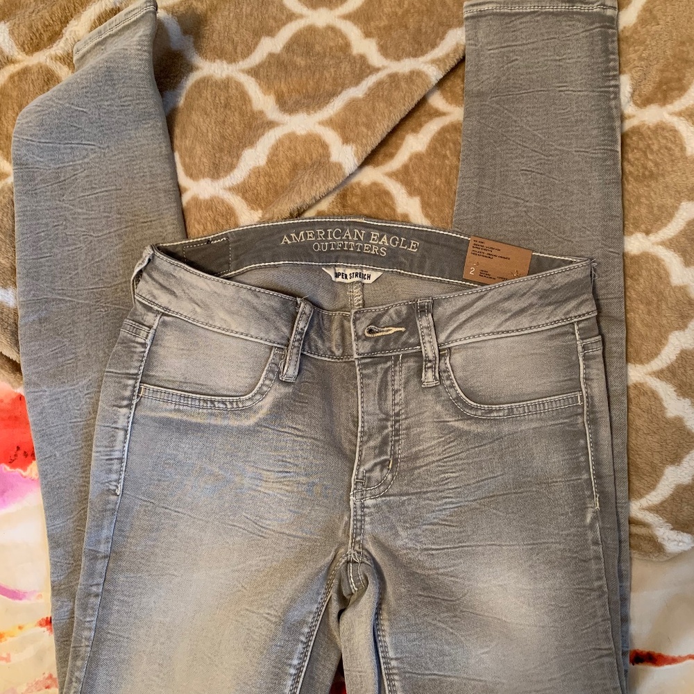 American eagle skinny low rise grey wash jegging